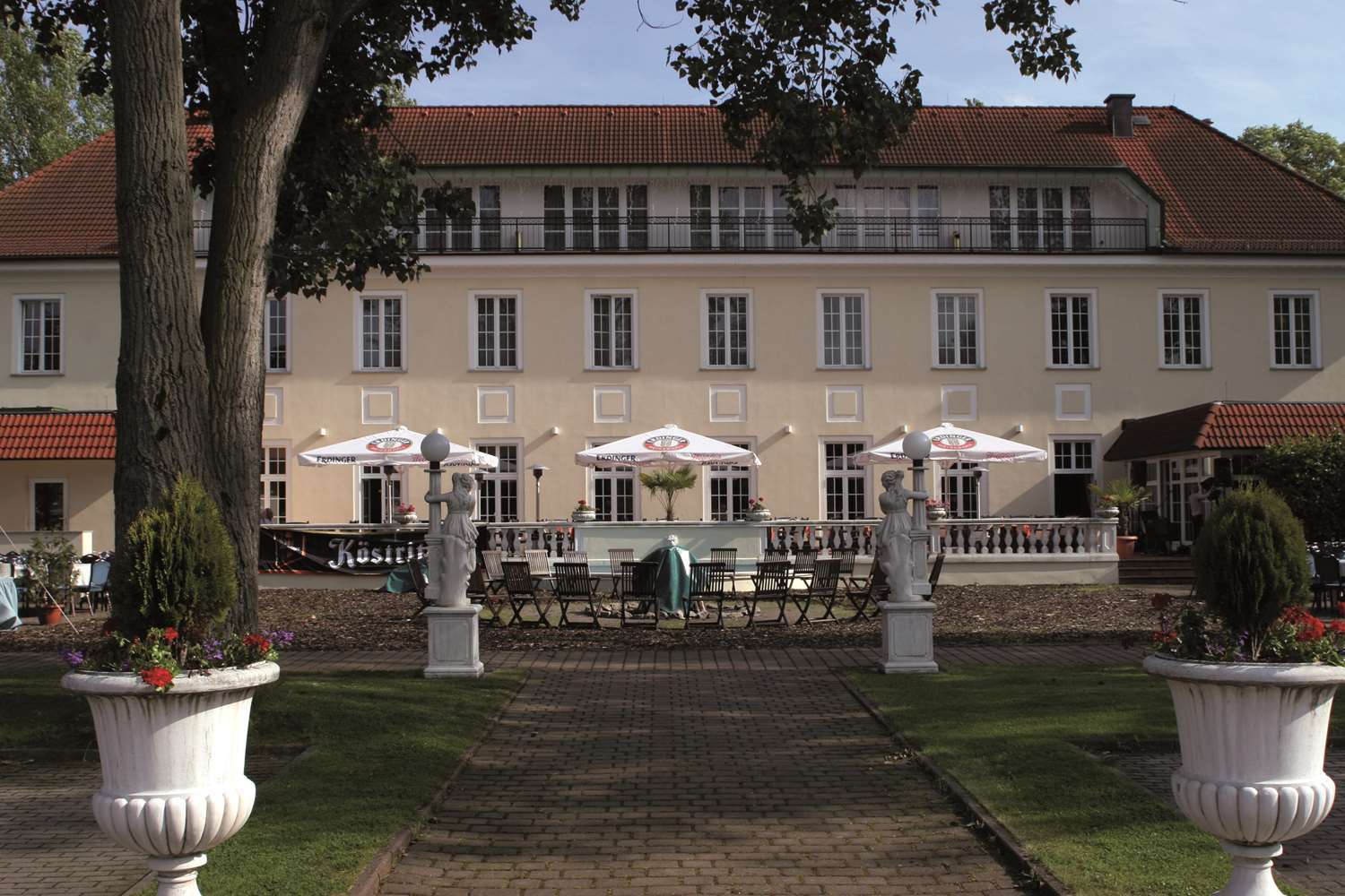Hotel Der Lindenhof Gotha Bagian luar foto